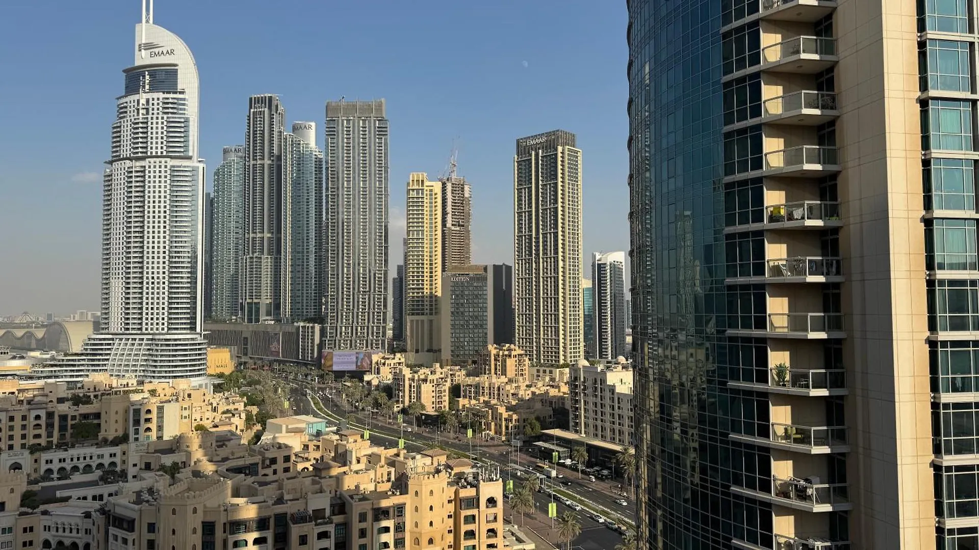 Magnificent - Spacious New 2Br In Downtown Dubai Apartment