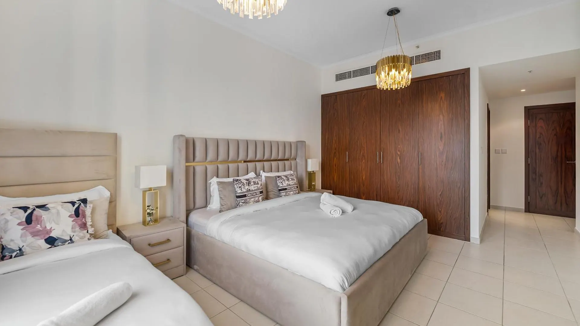 Magnificent - Spacious New 2Br In Downtown Dubai