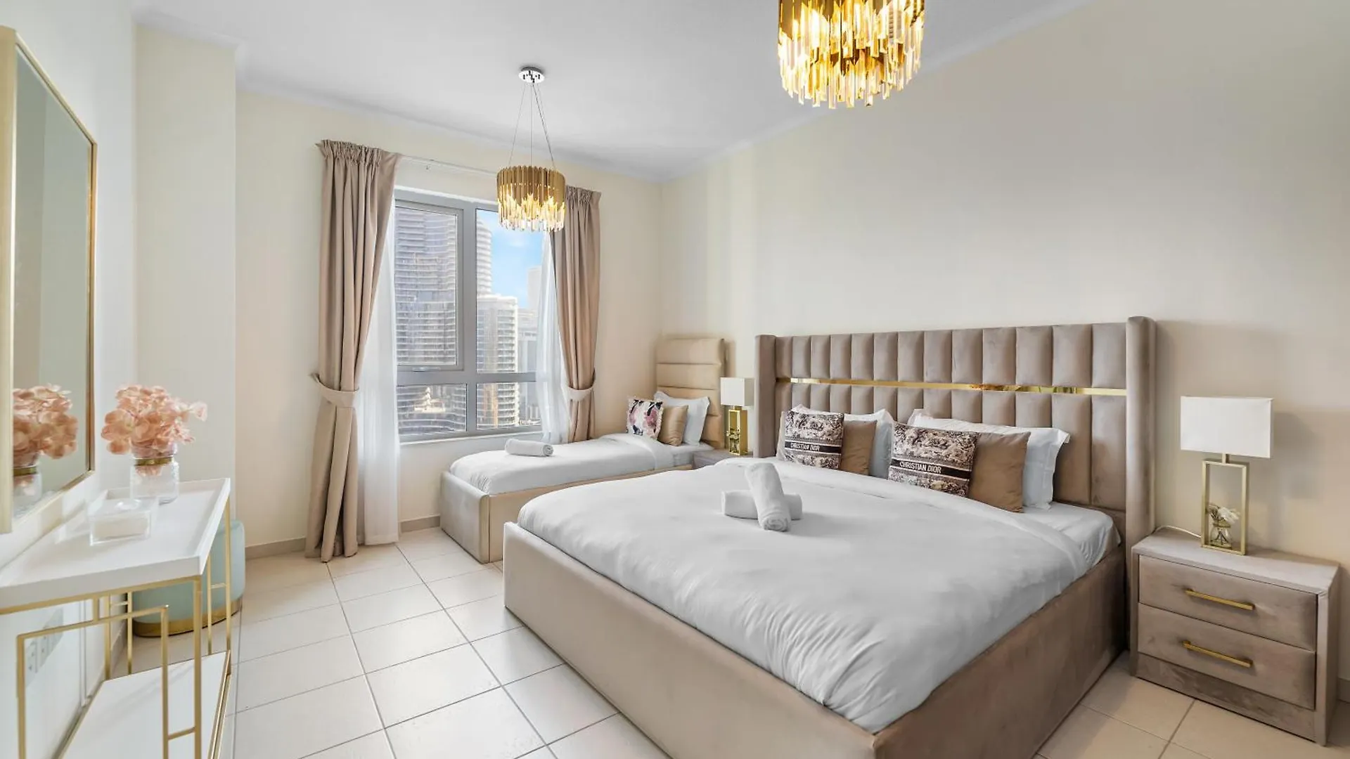 Magnificent - Spacious New 2Br In Downtown Dubai Apartment